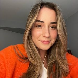 Meet your Posher, Isabella